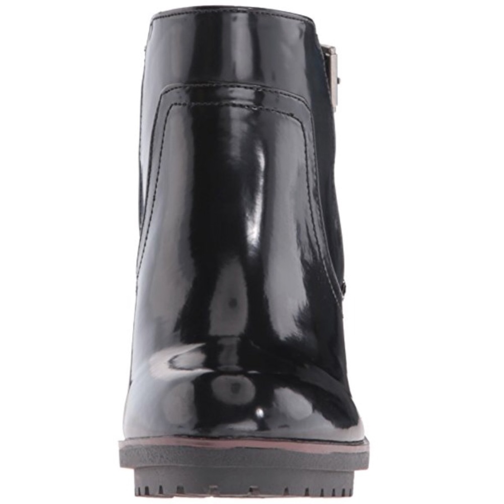 NIB Black Boxed In Rugged Sole Ankle Boots - Picture 5 of 7